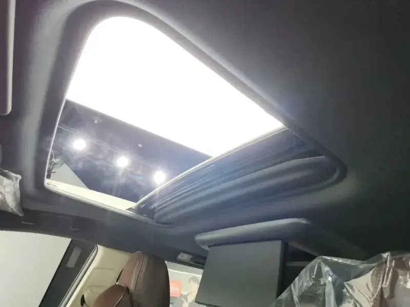 2023 Toyota Sienna с пробегом 44 673 км