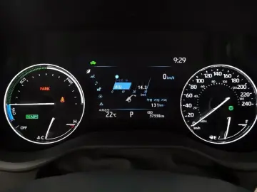 2023 Toyota Sienna с пробегом 37 338 км