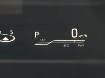 2023 Toyota Sienna с пробегом 37 338 км