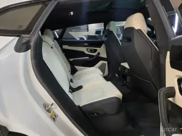2023 Lamborghini Urus с пробегом 17 460 км