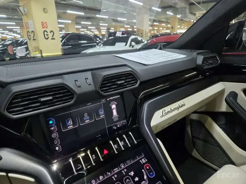 2023 Lamborghini Urus с пробегом 17 460 км