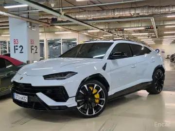 2023 Lamborghini Urus с пробегом 17 460 км