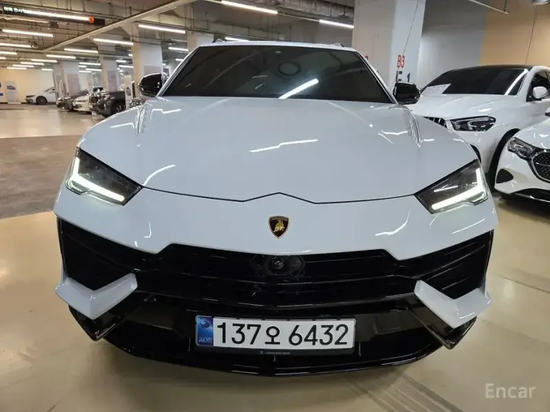 2023 Lamborghini Urus с пробегом 17 460 км