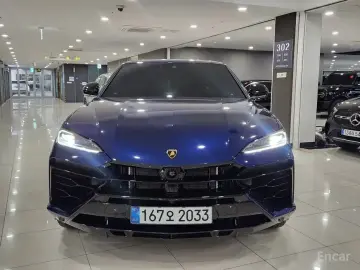 2025 Lamborghini Urus с пробегом 51 км