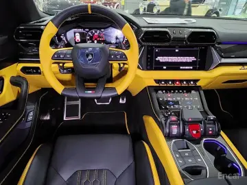 2025 Lamborghini Urus с пробегом 51 км