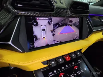 2025 Lamborghini Urus с пробегом 51 км