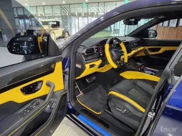 2025 Lamborghini Urus с пробегом 51 км