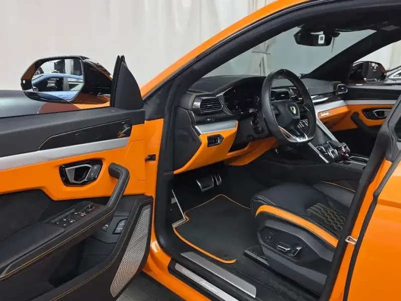 2024 Lamborghini Urus с пробегом 14 945 км