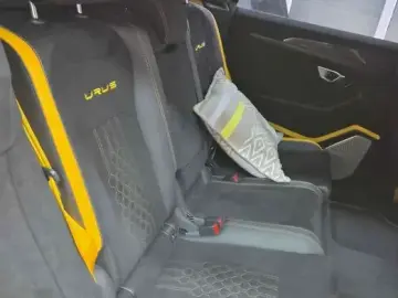 2024 Lamborghini Urus с пробегом 10 700 км