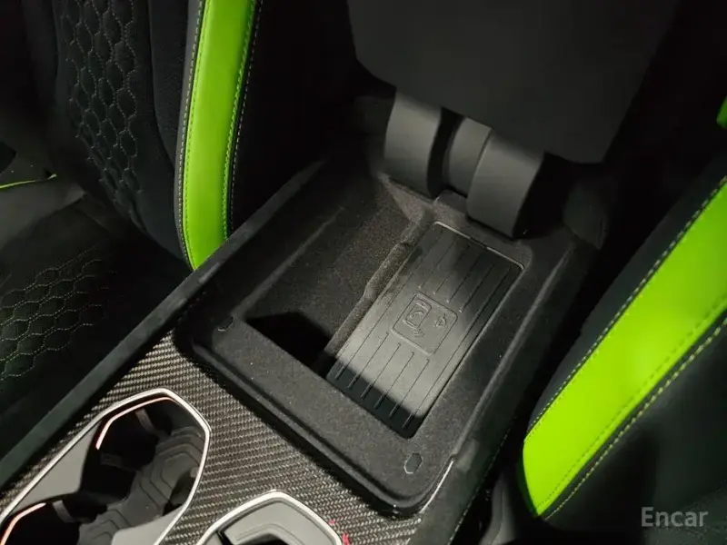 2024 Lamborghini Urus с пробегом 630 км