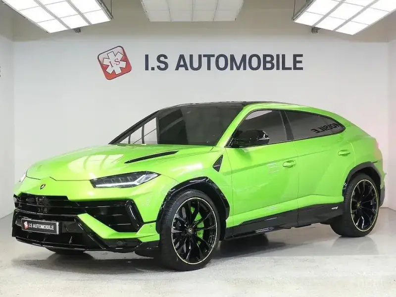 2024 Lamborghini Urus с пробегом 9 000 км