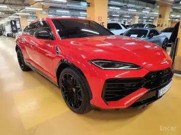 2025 Lamborghini Urus с пробегом 53 км