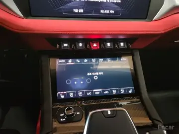 2025 Lamborghini Urus с пробегом 53 км