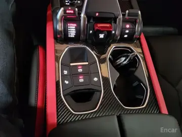 2025 Lamborghini Urus с пробегом 53 км