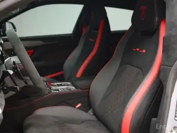 2023 Lamborghini Urus с пробегом 723 км