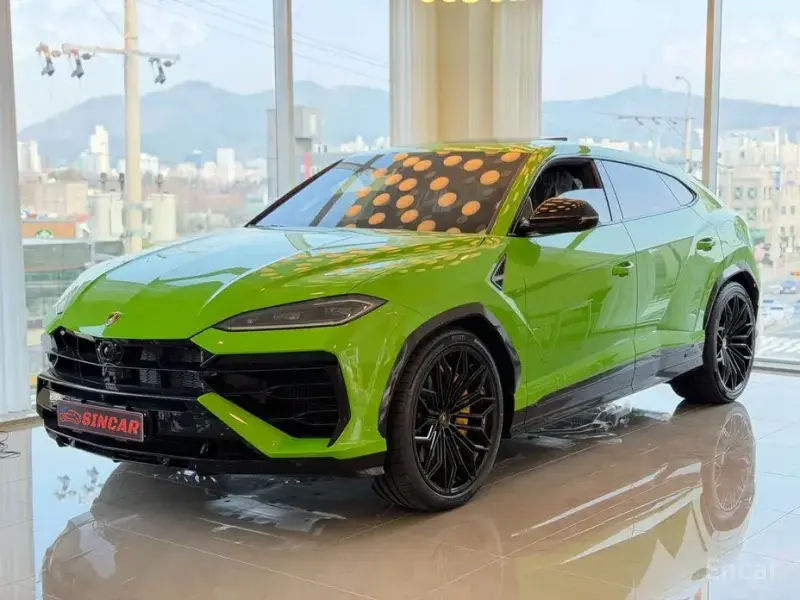 2026 Lamborghini Urus с пробегом 30 км