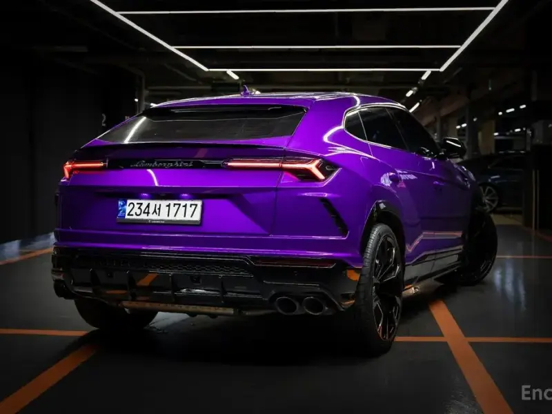 2022 Lamborghini Urus с пробегом 9 500 км