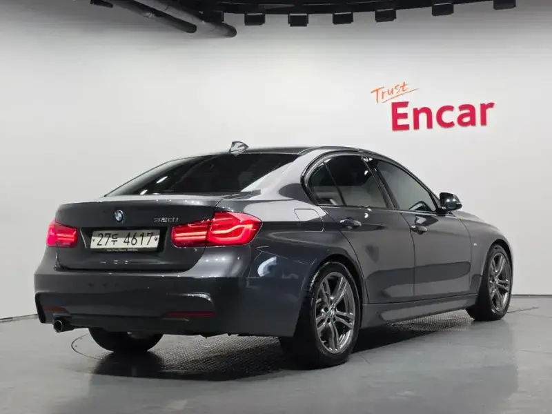 2018 BMW 3 серии с пробегом 85 879 км