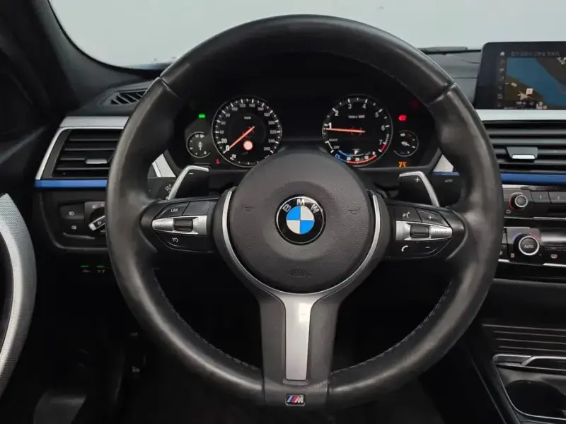2018 BMW 3 серии с пробегом 85 879 км