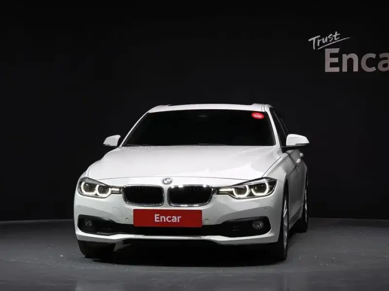 2017 BMW 3 серии с пробегом 99 618 км