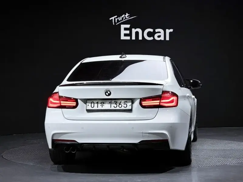 2018 BMW 3 серии с пробегом 65 955 км