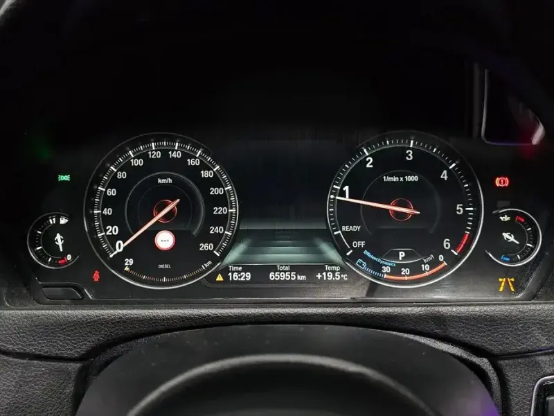 2018 BMW 3 серии с пробегом 65 955 км