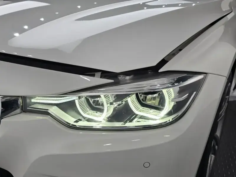 2018 BMW 3 серии с пробегом 55 457 км