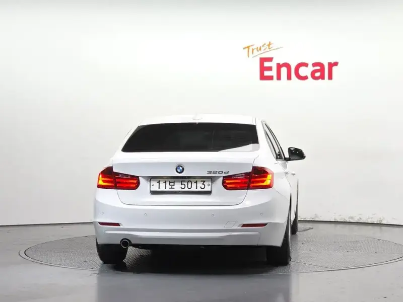 2015 BMW 3 серии с пробегом 119 559 км