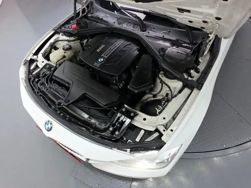 2015 BMW 3 серии с пробегом 119 559 км