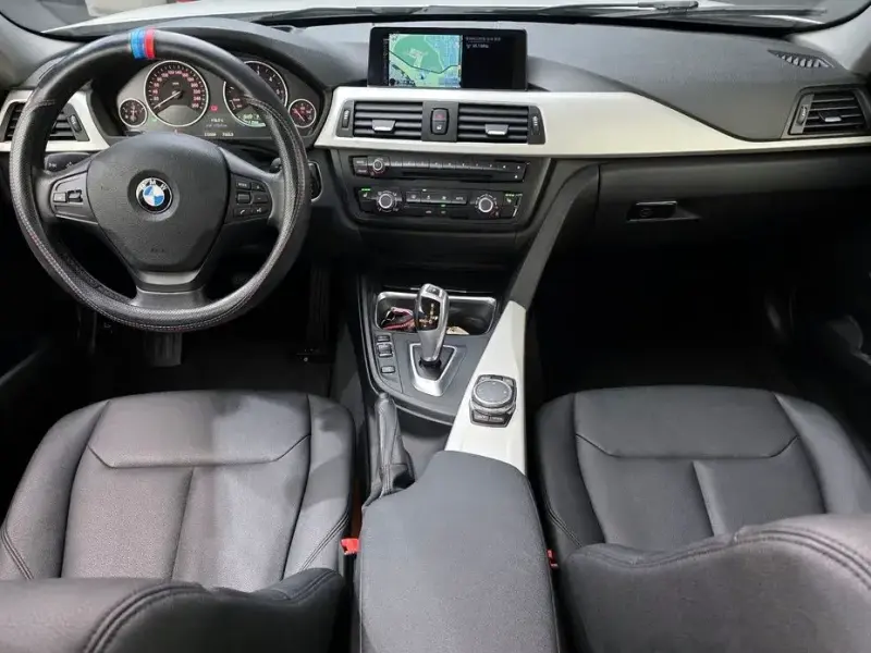 2015 BMW 3 серии с пробегом 119 559 км