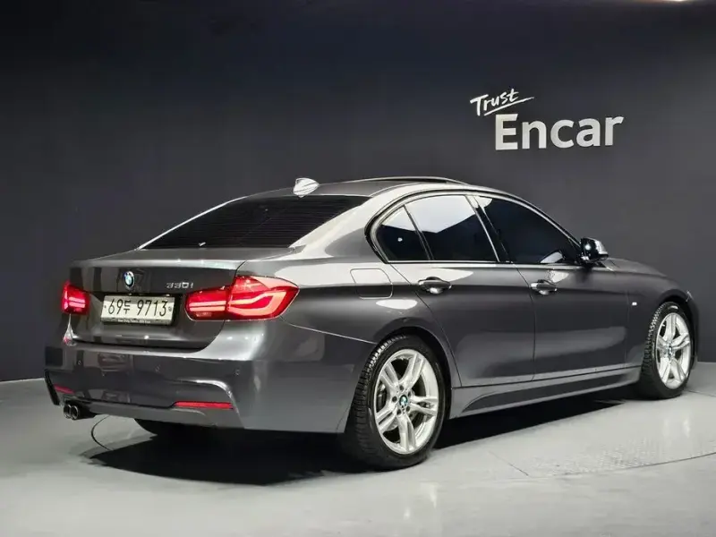 2018 BMW 3 серии с пробегом 48 191 км