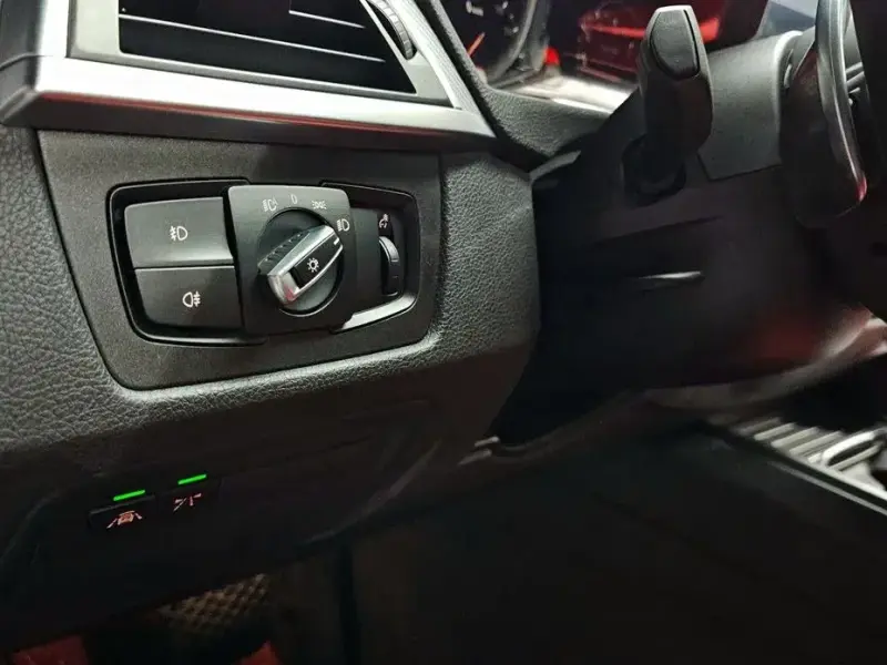 2018 BMW 3 серии с пробегом 48 191 км