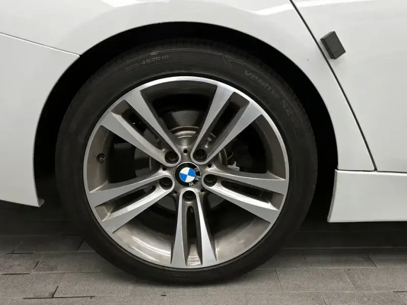 2014 BMW 3 серии с пробегом 100 903 км