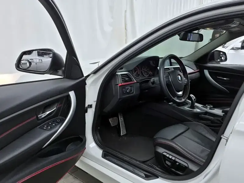 2014 BMW 3 серии с пробегом 100 903 км