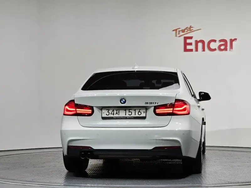 2018 BMW 3 серии с пробегом 102 759 км