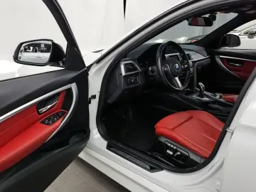 2018 BMW 3 серии с пробегом 102 759 км