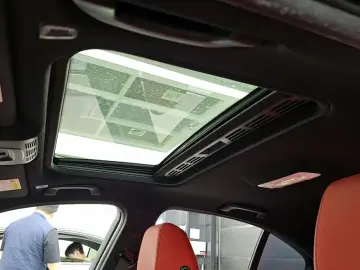 2018 BMW 3 серии с пробегом 102 759 км