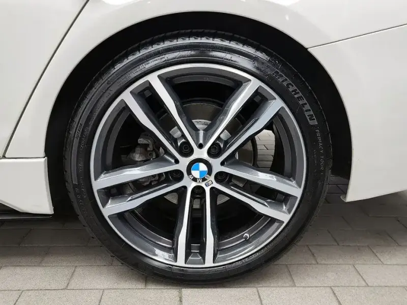 2018 BMW 3 серии с пробегом 110 182 км