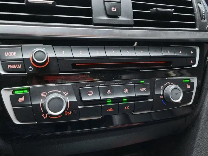 2015 BMW 3 серии с пробегом 129 535 км