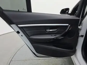 2018 BMW 3 серии с пробегом 59 819 км