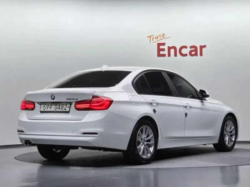 2016 BMW 3 серии с пробегом 124 940 км