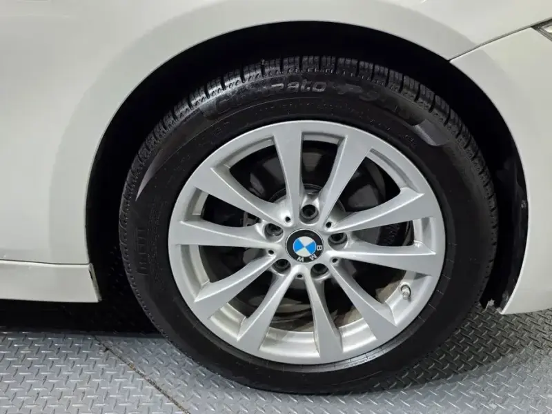2016 BMW 3 серии с пробегом 124 940 км