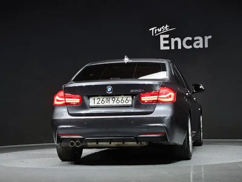 2017 BMW 3 серии с пробегом 138 625 км
