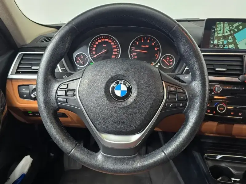 2017 BMW 3 серии с пробегом 85 304 км