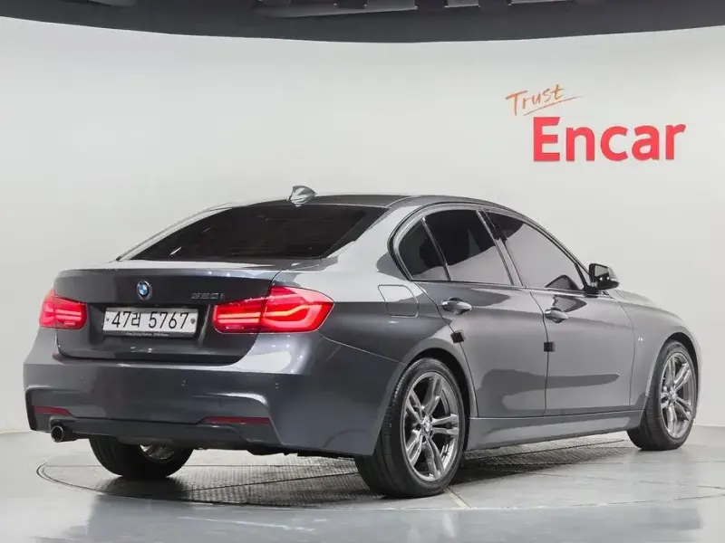 2018 BMW 3 серии с пробегом 74 240 км