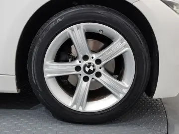 2018 BMW 3 серии с пробегом 126 966 км