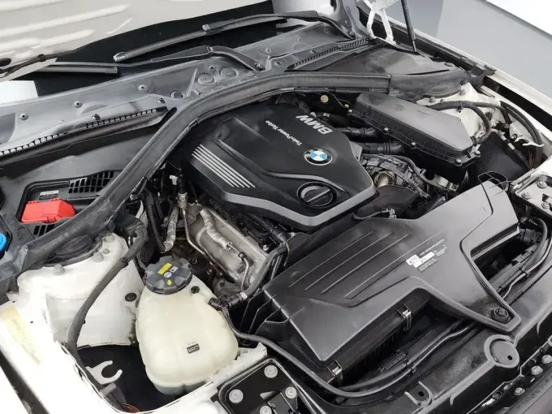 2018 BMW 3 серии с пробегом 126 966 км