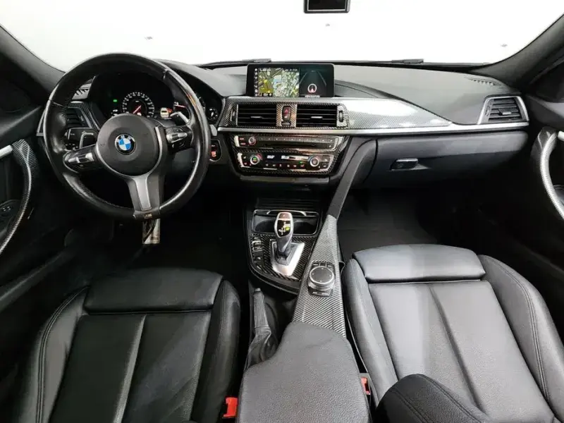 2018 BMW 3 серии с пробегом 126 966 км