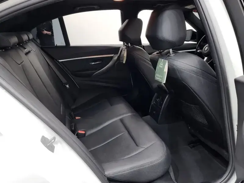 2018 BMW 3 серии с пробегом 126 966 км