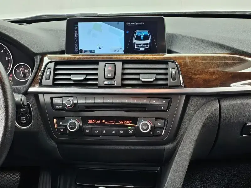 2015 BMW 3 серии с пробегом 77 480 км